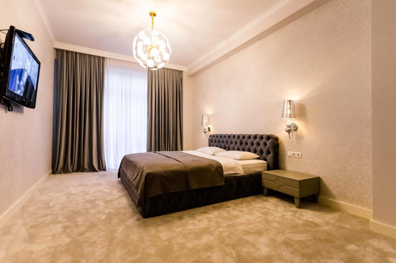 Luxe * Tbilisi